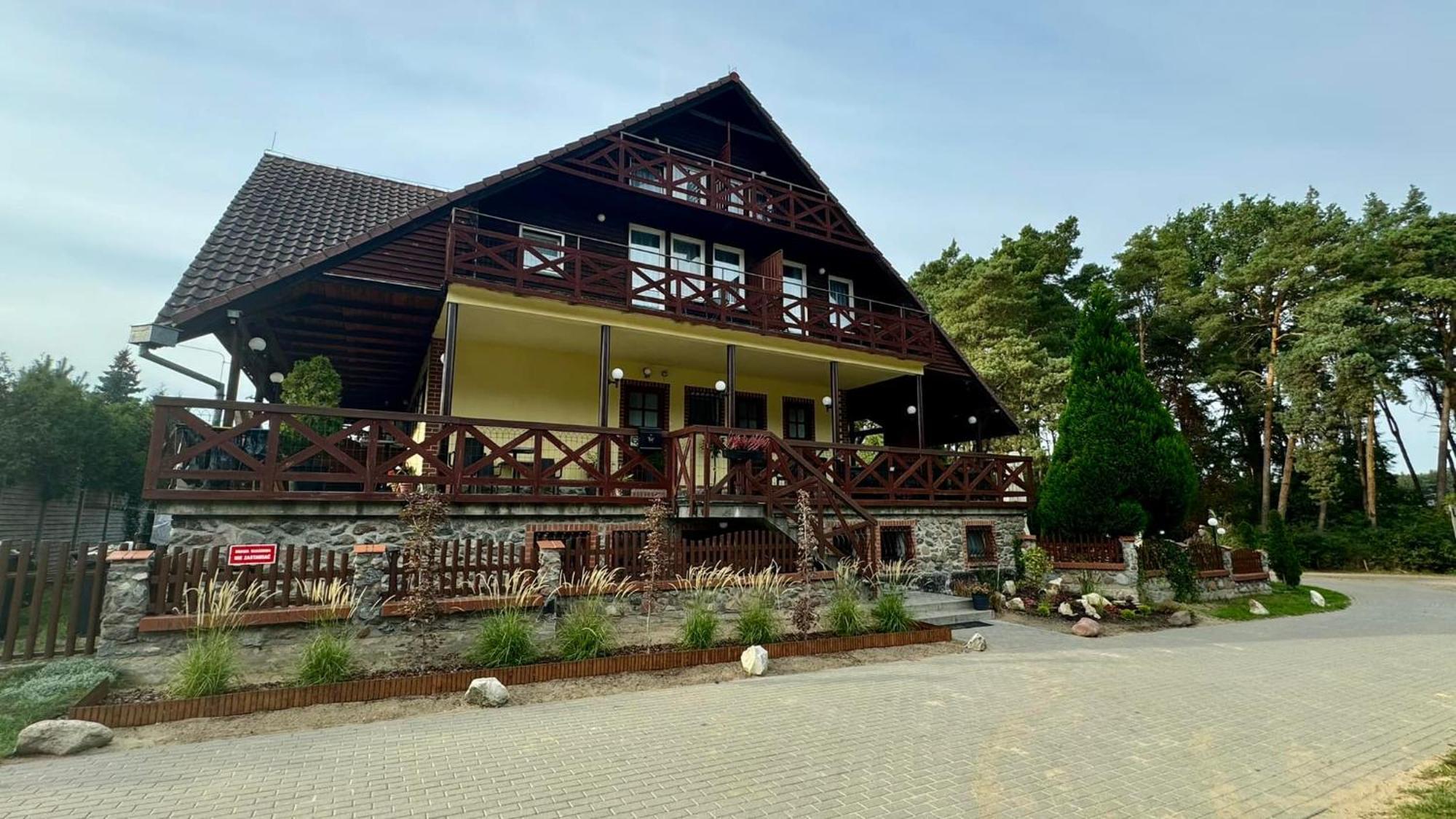 Powidz Lakeside Hotel & Restaurant Εξωτερικό φωτογραφία